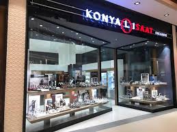 Puan ver 5 puan 4 puan 3 puan 2 puan 1 puan. Hilltown Avm Kucukyali Konyali Saat Magazasi Avm Gezgini Alisveris Merkezleri Magazalar Cafe Ve Restorantlar Etkinlikler