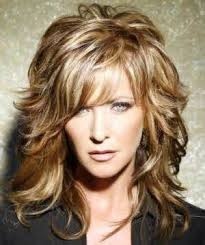 Pin By Shelly Russell On Beauty Hair Styles Wavy Mid Length Hair Long Hair Styles