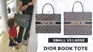 Shop authentic christian dior tote bags at up to 90% off. Dior Book Tote 2020 Small Vs Large Pesh Youtube