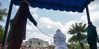 Artis tik tok miftahul husna keciduk warga saat sedang gituan , ternyata isinya mantap #artisriktokviral #virall #tiktokviral. Dinyatakan Bersalah Berbuat Mesum 6 Pria Dan 5 Perempuan Di Aceh Dihukum Cambuk Merdeka Com