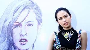 Maudy Ayunda