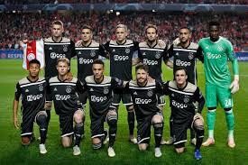 De ploeg nelson verissimo gaf tegen boavista, de nummer twaalf van de. Afc Ajax On Twitter Score Predictions Benfica Vs Ajax Ucl Benaja Https T Co V5xwjddawc Twitter