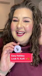 This @Kulfi Beauty Zari Eyes Eyeshadow is a new fav of mine! 😍 Look at  that sparkle! ✨ #kulfibeauty #kulfizarieyeshadows #foundatsephora  #sephorafinds #holidaymakeup #holidaymakeuplook