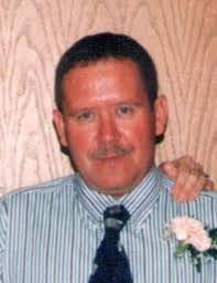 Robert Benton Obituary