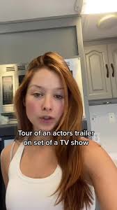 Inside an Actor's Trailer: On-Set Tour