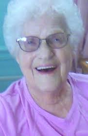 Louise Willett's Instagram, Twitter & Facebook