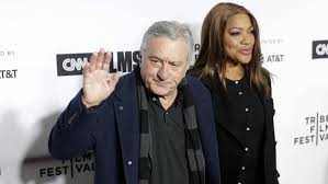 De niro has six children and four grandchildren from his three partners. Marriage After 20 Years Robert De Niro Is Still Single Halids