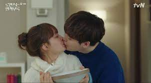 Romance Is A Bonus Book Episode 14 Dramabeans Korean Drama Recaps In 2021 Korean Drama Korean Drama Funny Kiss And Romance