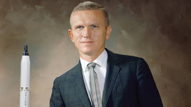 Frank Borman, Commander of First Manned Lunar Mission, Dies at 95