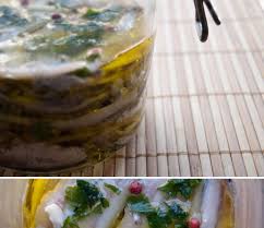 Les Anchois Marines Sont Un Plat Que L On Trouve Dans Toutes Les Villes Maritimes D Italie Ou Plus Lar Recette Italienne Recettes De Cuisine Cuisine Italienne