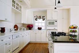 White Kraftmaid Cabinets Kitchen Remodel Small White Shaker Kitchen White Shaker Kitchen Cabinets