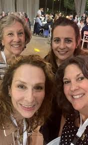 Deborah Fried's Instagram, Twitter & Facebook