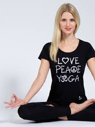 Cultivating a deeper sense of you. Magadi Wellness Leggings