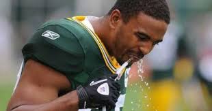 Packers: Back from injury, Brad Jones is in a fight to get his starting job  back.