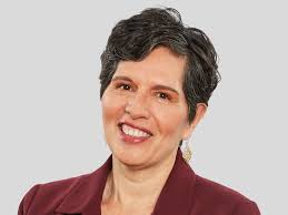 Jeanette Betancourt's Instagram, Twitter & Facebook