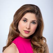 Ira White's Instagram, Twitter & Facebook