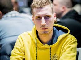 WSOP Main Event: Smolný river pro Rudziankova, postupují Mach s Novotným!