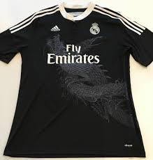 Decide de qué lado estás. Real Madrid Third Football Shirt 2014 2015