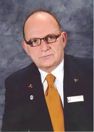 Carnival Sunrise Gets Two Captains, Top Crew Members