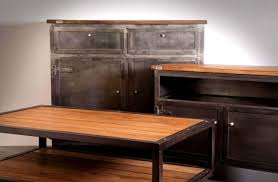 Chaque année, nous ouvrons de nouvelles boutiques afin de nous trouver toujours plus près de vous. Mobilier Industriel Metal Et Bois Style Loft O Range Metalic