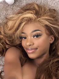 karla bernard (karlasamira507)