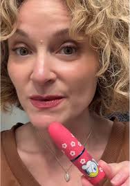 MAC Upsy Daisy: Sweet Talk Liner Review