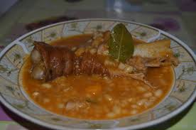 Bărbaţii se întorc cu două convingeri din armată: Fasole Cu Ciolan Retete La Cuptor Scazuta La Ceaun In Paine Click