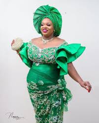 George Fabrics George Asoebi On Instagram Green With Envy Ijeknows Looks A Lace Gown Styles African Lace Dresses Latest African Fashion Dresses