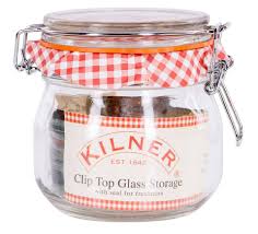 Syltetøyglass n (definite singular syltetøyglasset, indefinite plural syltetøyglass, definite plural syltetøyglassa or syltetøyglassene). Facebook