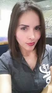 Chuladas ya estoy al aire!!! FIESTA MEXICANA 92.3 FM 😉😉 que la pasen de  lujo en este inicio de fin de semana 🍻🍻 Hoy participen en el #  #labuenaylamala #chikibesos 😘 😘 😘