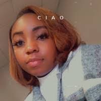 Ebony Dickinson's Instagram, Twitter & Facebook