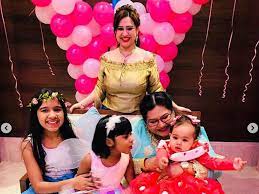 Yeh Rishta Kya Kehlata Hai Fame Pooja Joshi S Baby Girl Turns 1 See Pics Times Of India I heartily announce of becoming 'sona mausi' 3rd time.need your love and blessings for my little bundle of joy 'ridhima' #ridhimalove. yeh rishta kya kehlata hai fame pooja