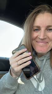 Amy Mcelfresh's Instagram, Twitter & Facebook