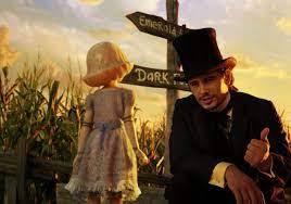 Cuando diggs es llevado a la brillante tierra de oz, él cree haberse ganado la lotería, hasta que conoce a tres brujas que no están convencidas de que él sea el gran mago. Film Oz The Great And Powerful 2013 Tribunnewswiki Com Mobile