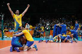 No primeiro jogo da segunda semana da ‪liga mundial‬, nossos guris acabaram perdendo para a sérvia por 3 sets a 1 (25/19, 15/25, 21/25 e 22/25). File Brasil E Ouro No Volei Masculino 1039394 21 08 2016 Ffz 6430 Jpg Wikipedia