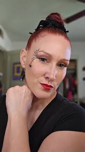 I wasn't planning to dress up for work today b/c my costume takes time 💚.  But, when I started working at this plant as the Plant Manager, I  reinvigorated dressing up and