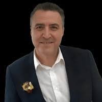 Bernard Gourlay's Instagram, Twitter & Facebook