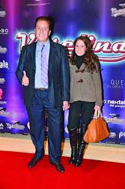Daniel bisogno es uno de los conductores más polémicos de la industria del espectáculo, desde 1997 el. Esto Apenas Comienza Esposa De Daniel Bisogno Pone Precio A La Pension En Su Divorcio Tvynovelas Mexico
