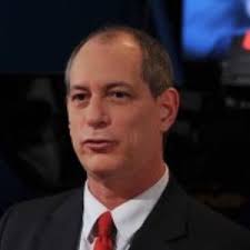 Ciro ferreira gomes é um político e advogado brasileiro que nasceu em pindamonhangaba no desde os primeiros indícios da derrocada do governo da presidente dilma rousseff, ciro gomes foi. Ciro Gomes Bio Family Trivia Famous Birthdays