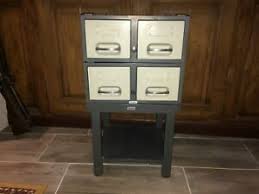 Enfilade métallique a tiroirs , porte métal ajourée , étagères réglables 168 cms par 100 par 41 tarif : Strafor Dans Meubles De Rangement Du Xxe Siecle Ebay