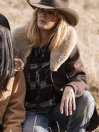 Do you watch an american drama television series yellowstone? Celebs Outfits Kelly Reilly Beth Dutton Yellowstone Wool Coat Pradux