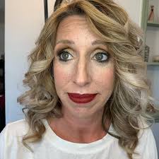 Gabrielle Brady (@glamriellebeauty) • Instagram photos and videos