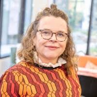 30+ "Louise Avery" profiles