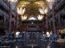 It is based on the 2010 australian film of the same name by david michôd, who is executive producer for the series, alongside liz watts who also produced the movie. Animal Kingdom Lodge Fact Sheet Allears Net