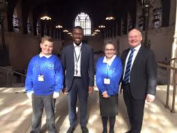 Sholing Junior School Head Boy and Head Girl watch PMQ's