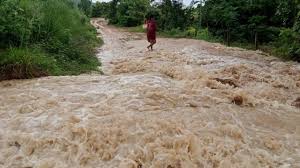 ชัยภูมิ" ฝนหนัก น้ำทะลักฝายแตก พื้นที่เกษตรจมกว่าพันไร่ สั่งจับตาเฝ้าระวัง  (คลิป)