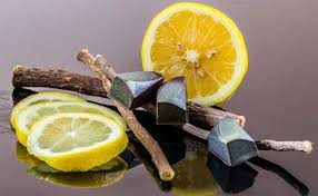 Kulit kayu manis merupakan sejenis rempah, dan nama sainsnya adalah cinnamomum zeylanicum. 12 Manfaat Kayu Manis Tangkal Virus Hingga Turunkan Kolesterol