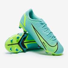 Football boot reviews, kits and culture. Kids Football Boots Junior Football Boots Pro Direct Soccer