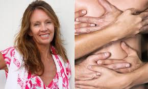 Travel journalist and victim of porn revenge shares horrifying experience  to raise awareness | Daily Mail Online