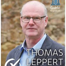 Seit meinem dritten Lebensjahr wohne ich in Mohsdorf, was nun 55 Jahre  meine Heimat ist. 1996 habe ich die Tischlerei meines Vaters übernommen,  welche mich bis heute täglich vor spannende Herausforderungen stellt.
